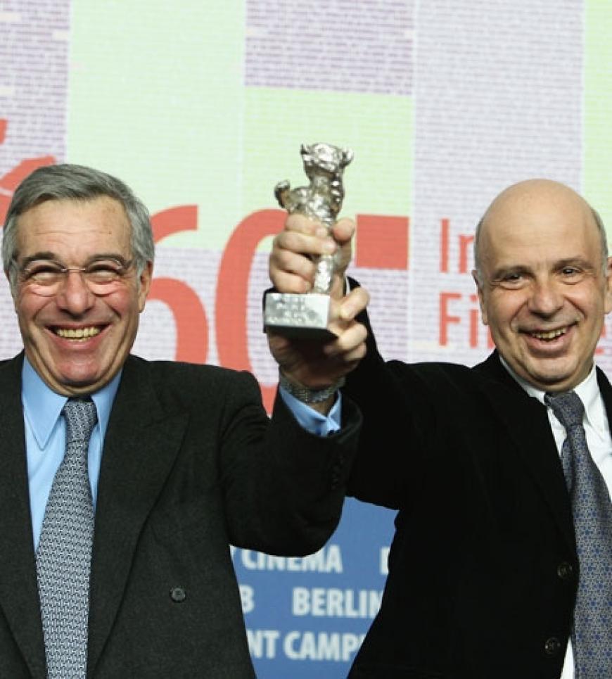 Die Produzenten Alain Sarde und Robert Benmussa nahmen den Silbernen Bären stellvertretend für Roman Polanski entgegen. Dieser wurde in der Kategorie