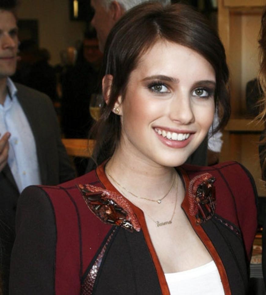 Das passende Make-up zur Jeans sorgt für einen