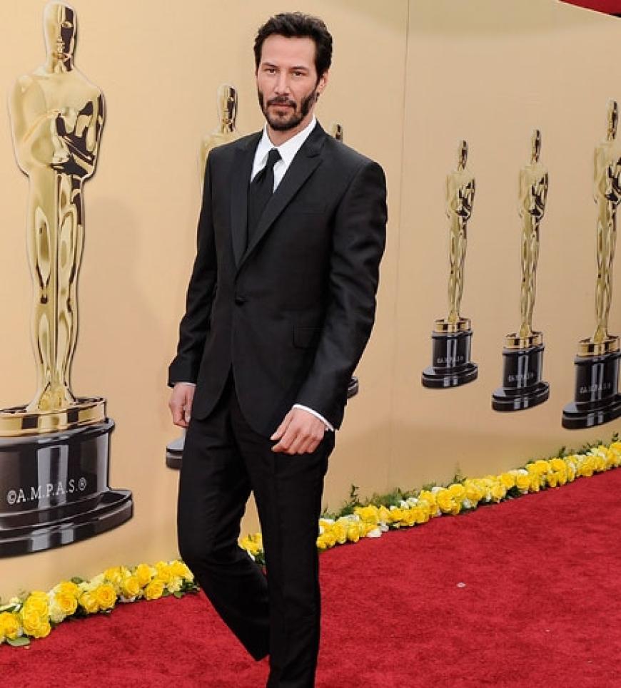 Hollywood-Liebling Keanu Reeves ist ein seltener Gast bei einer Preisverleihung. Bei den Oscars 2010 gibt er sich jedoch gerne die Ehre