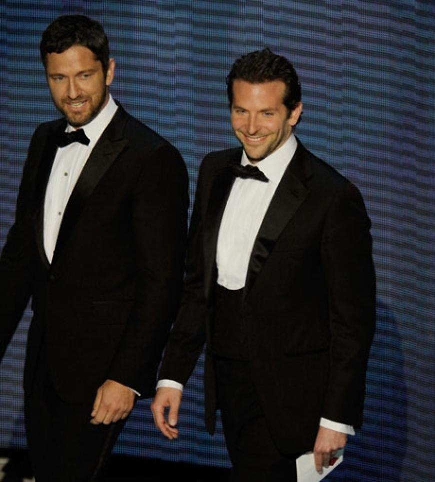 Zwei coole Typen: Als Gerad Butler und Bradley Cooper die Bühne betraten, schlugen Frauenherzen über