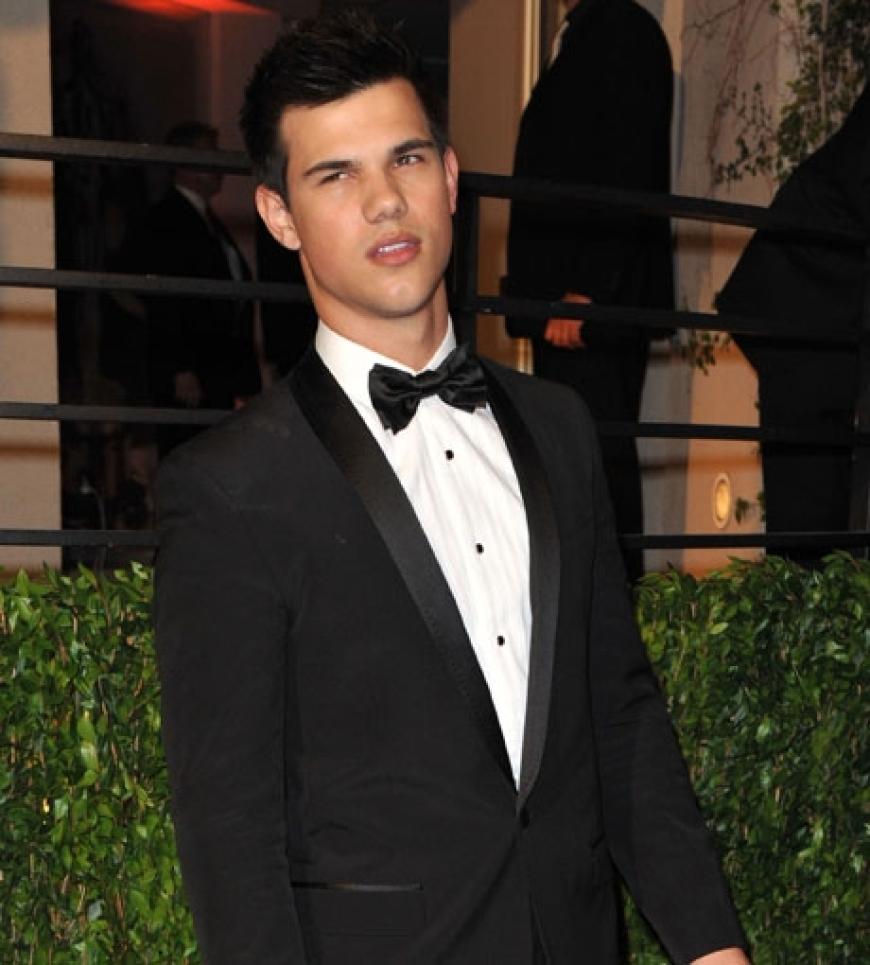 Taylor Lautner feierte ebenso mit wie ...