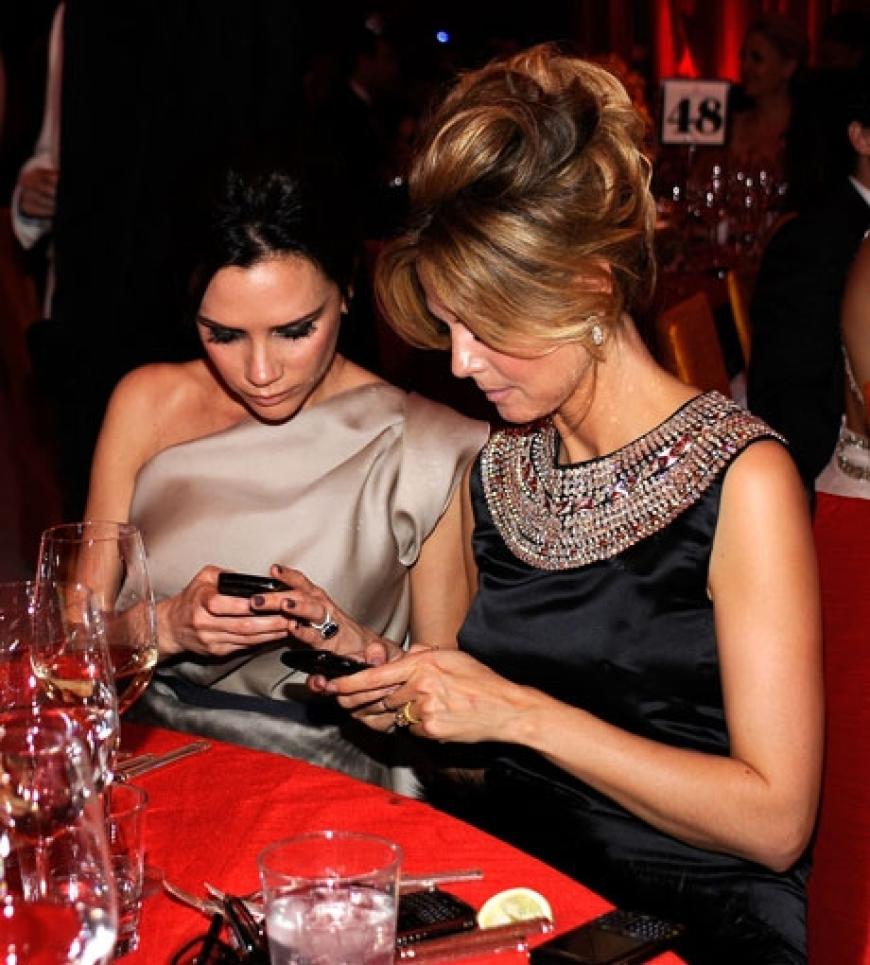 Ob Heidi Klum mit Victoria Beckham Telefonnummern austauscht? Vielleicht gibts ja gemeinsame Pläne für die Zukunft ...