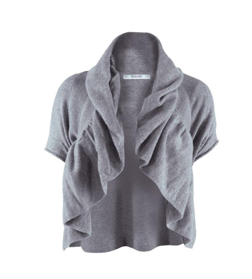 Wärmefront: Kurze Strickjacke mit Schalkragen von Bloom, ca. 160 Euro