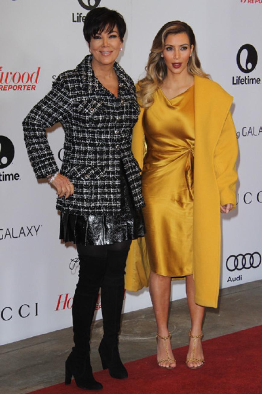 Kim Kardashian kam gleich mit der ganzen Familie zu dem Event: Hier mit Mutter Kris Jenner