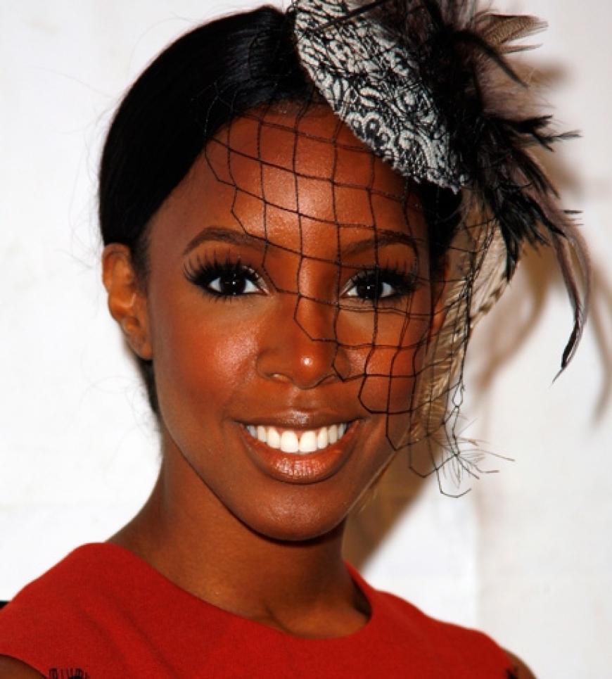 Gewisse Anlässe verlangen nach einem besonderen Augenaufschlag. OK! hat für Sie die schönsten Wimpern-Trends zusammengestellt. Sängerin Kelly Rowland mag besonders die langen, dichten Varianten