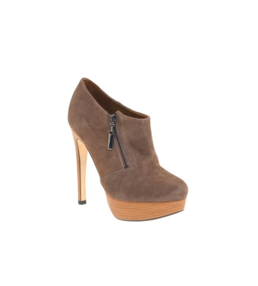 Ankle Boots aus Veloursleder von Asos, ca. 85 Euro