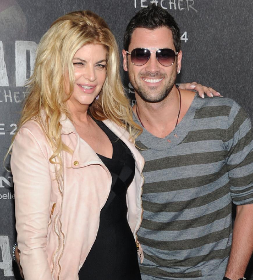 ... und brachte ihren neuen Tanzpartner Maksim Chmerkovskiy mit