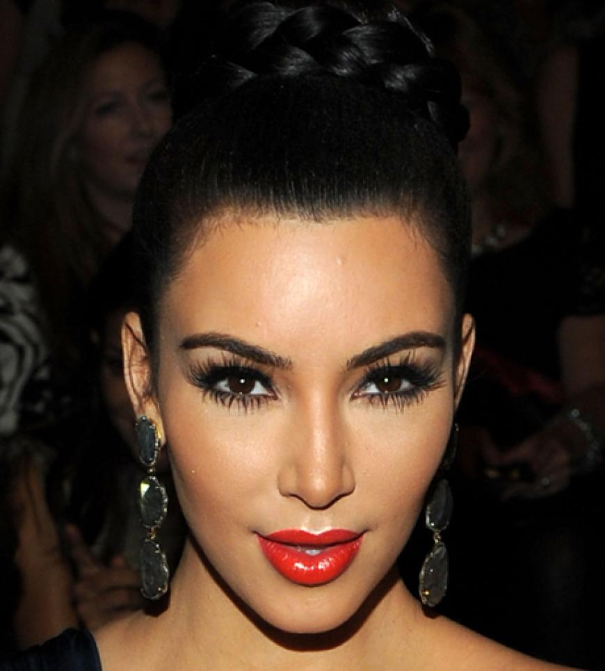 Kim Kardashian nahm bei Vera Wang Platz, die auch ihr Hochzeitskleid designte