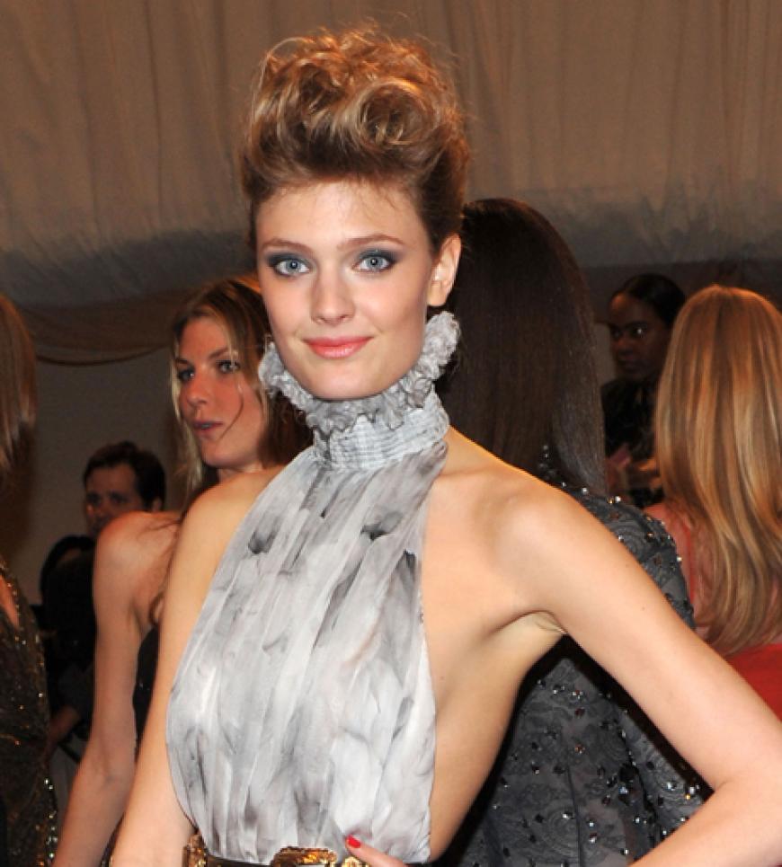 Supermodel Constance Jablonski feierte in New York mit. Die Met Gala ist der Auftakt zur jährlichen Metropolitan Museum of Art-Ausstellung