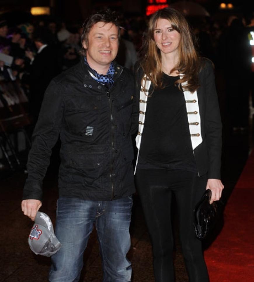 Star-Koch Jamie Oliver hingegen brachte seine Ehefrau Jools mit zur Premiere