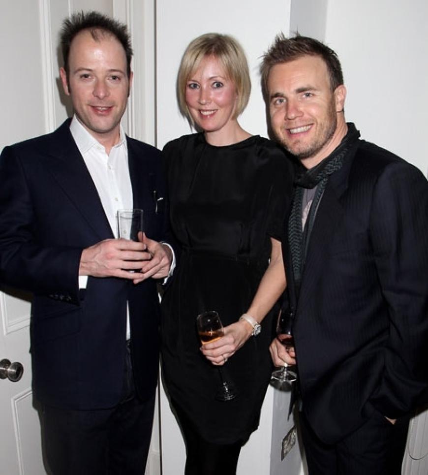 Gary Barlow mit Ehefrau Dawn und Matthew Vaughn feiern die erfolgreiche Premiere in Vaughns Haus