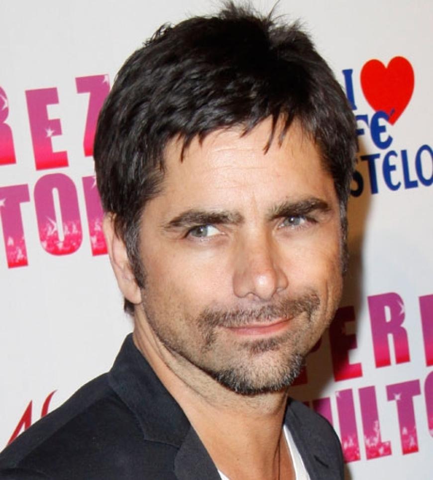 Schauspieler und Frauenschwarm John Stamos stand ebenfalls auf der Promi-Gästeliste