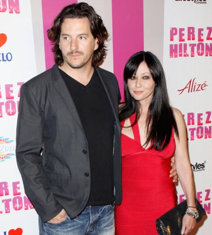 Shannen Doherty kam mit Begleitung zur Party in die Paramount Studios