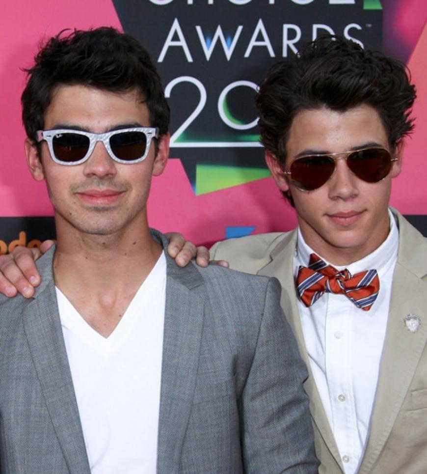 Joe Jonas und Nick Jonas der Band
