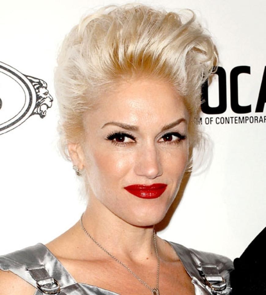 Sie gehört zu den absoluten Trendsettern unserer Zeit. Gwen Stefanie mit ihren Markenzeichen: Platinblonde Haare und roter Kussmund
