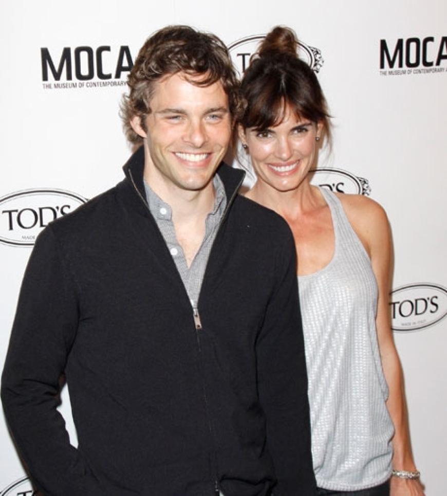 Auch das Schauspieler-Paar James Marsden und Lisa Linde schaute in Beverly Hills vorbei