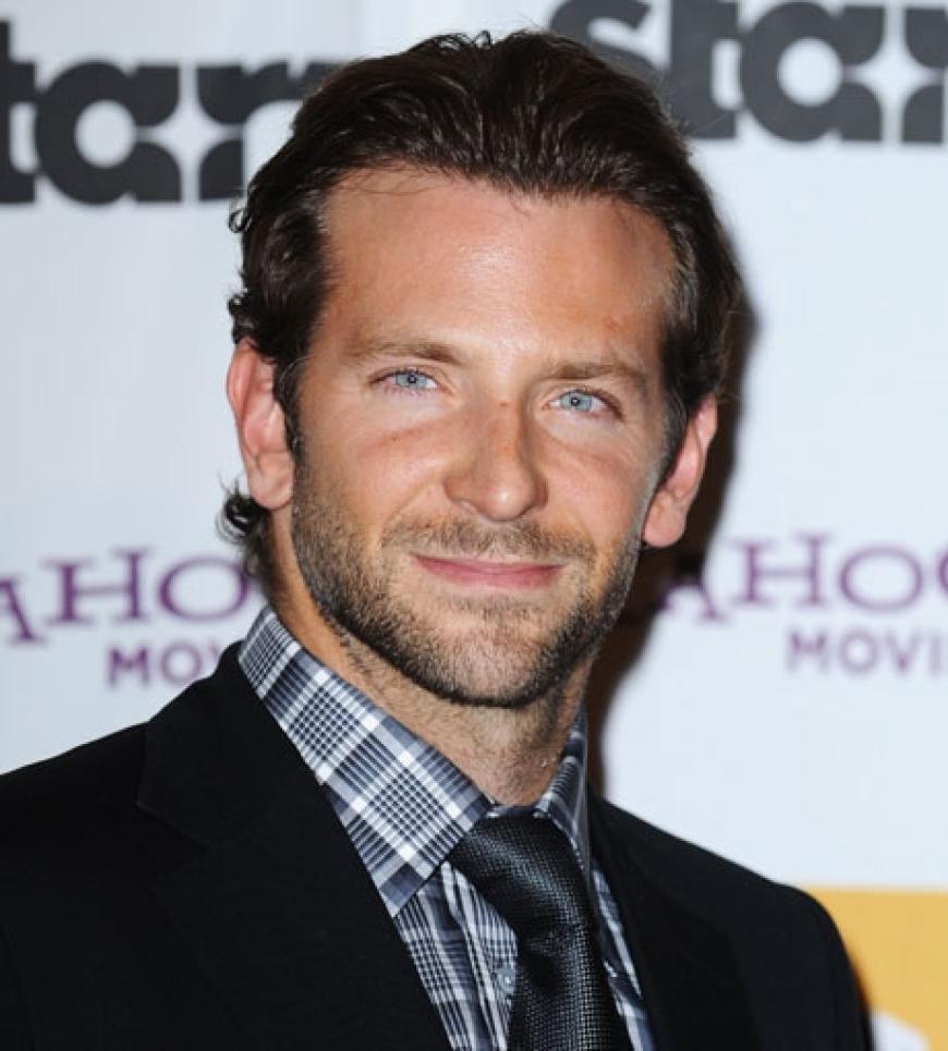 Da darf sich Renee Zellweger aber freuen: Ihr Freund Bradley Cooper wurde auch unter die Top Ten der schönsten Hollywood-Stars gewählt
