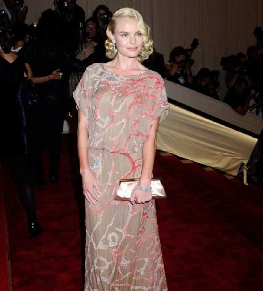Kate Bosworth kam in einem bodenlangen Kleid von Valentino