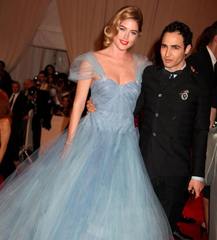 Topmodel Doutzen Kroes kam mit Star-Designer Zac Posen