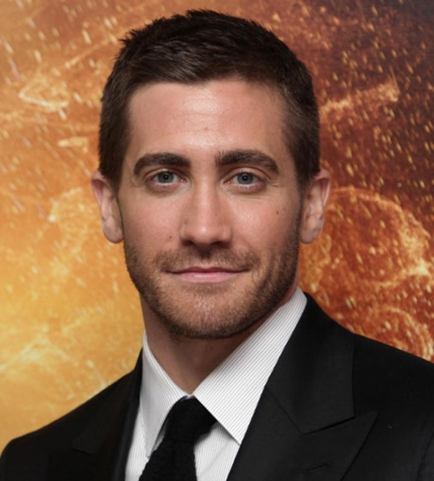 Jake Gyllenhaal hatte in London gute Laune. Von Trennungsschmerz keine Spur. Der Star trennte sich erst vor wenigen Monaten von seiner Langzeit-Liebe Reese Witherspoon