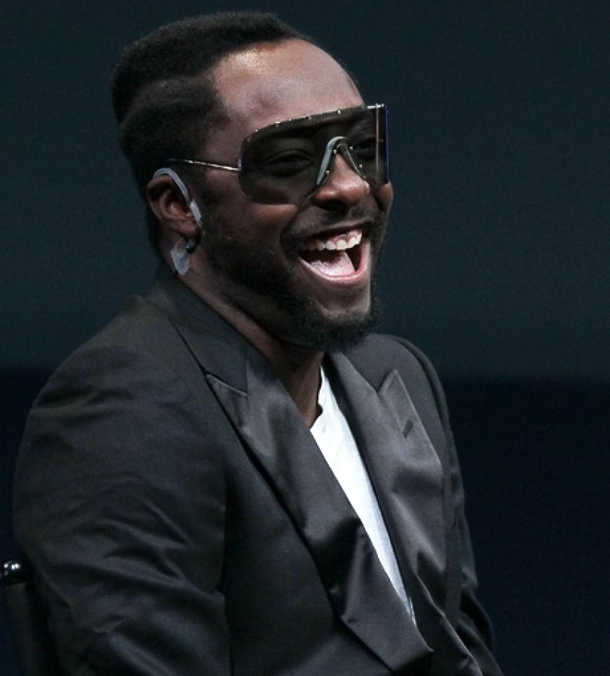 Black-Eyed-Peas-Star will.i.am hat auch einen kleinen Schönheitsfehler: Seine Zähne sind auffallend klein.