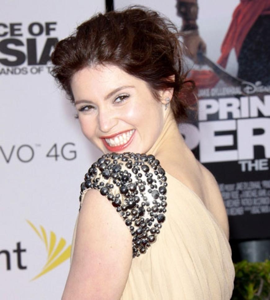 Strahlend schön: Hauptdarstellerin Gemma Arterton bezaubert die Fotografen mit ihrem sympathischen Lächeln