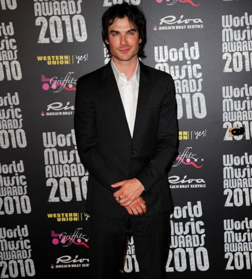 Kreischalarm: Wenn Ian Somerhalder den roten Teppich betritt, gibt es bei den weiblichen Fans kein halten mehr