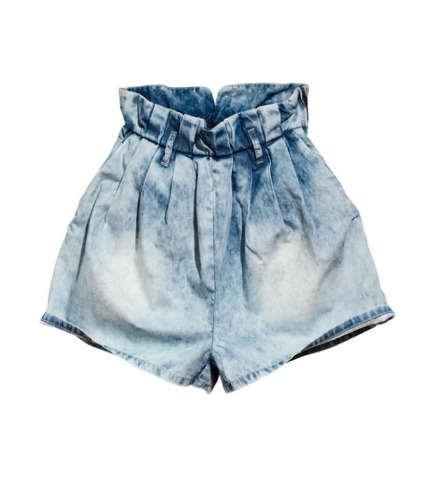 Hoch sitzende Jeansshorts von H&M,
ca. 20 Euro