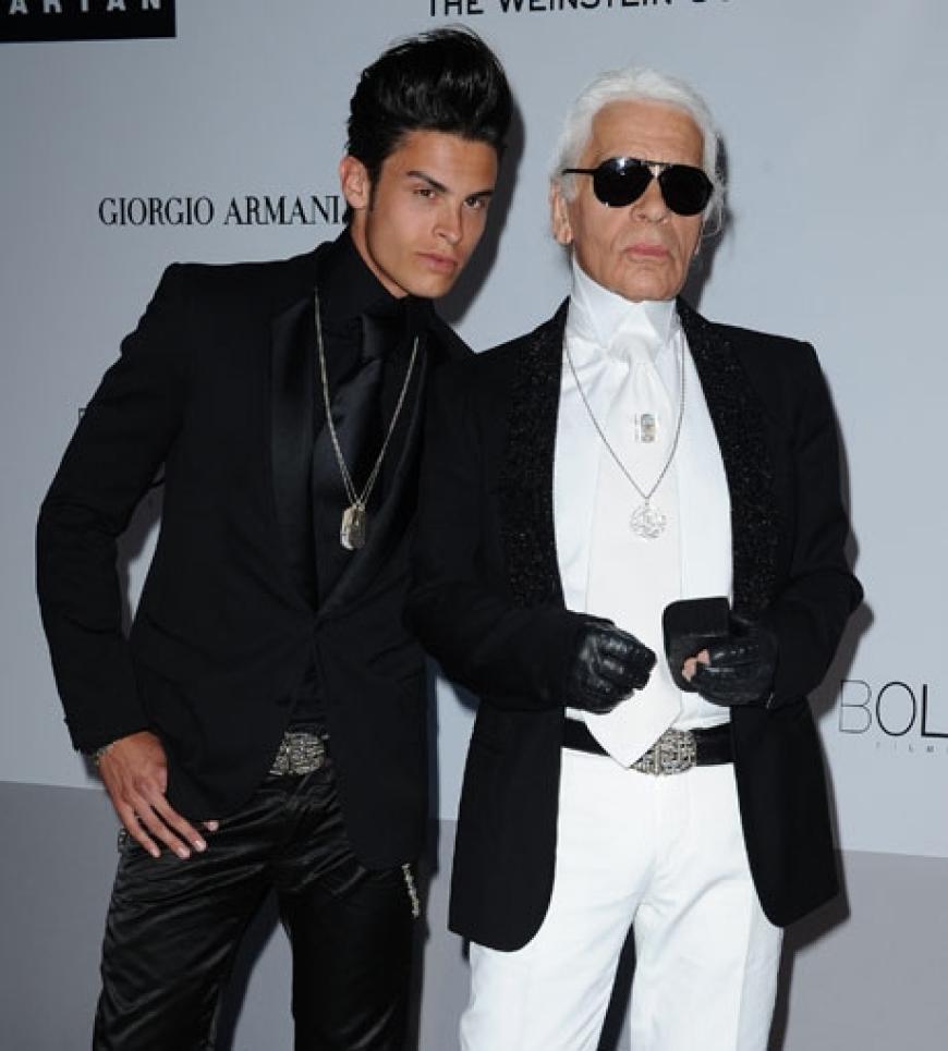 Nicht ohne seine Muse: Karl Lagerfeld brachte Model Baptiste Giabiconi mit