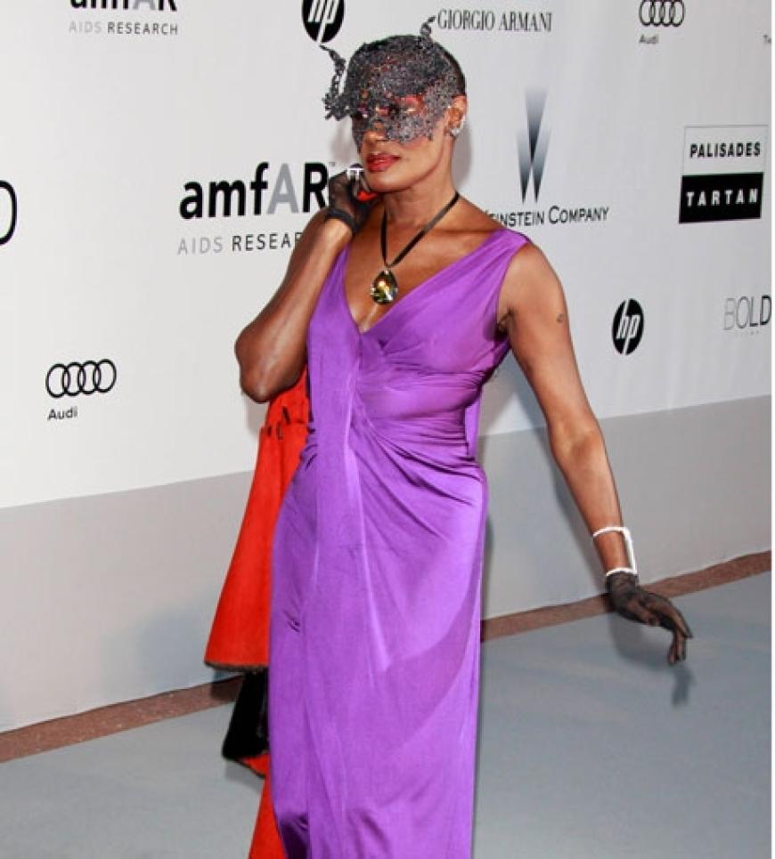 Den wohl skurrilsten Auftritt legte 80er-Legende Grace Jones hin