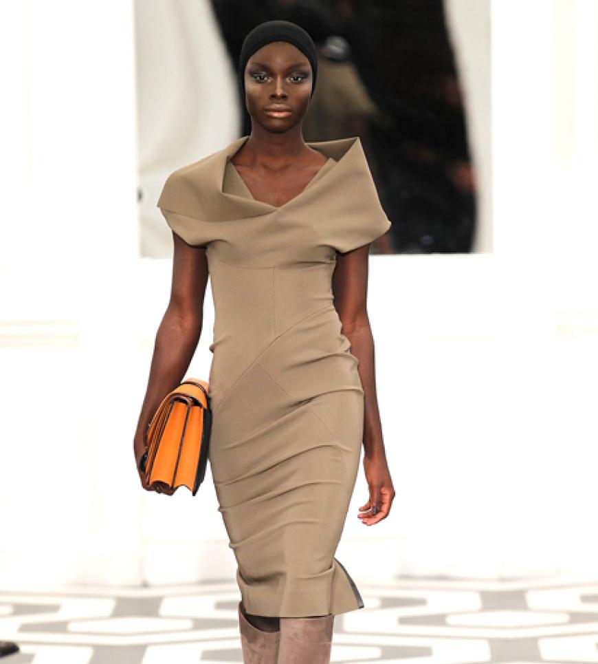 Victoria Beckham NY Fashion Week - Bild 19