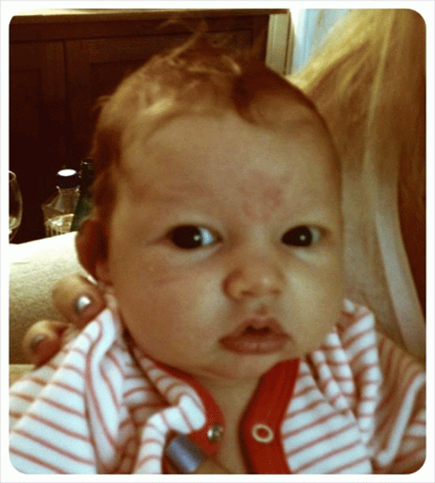 Awwwww! Jessica Simpsons Töchterchen Maxwell ist erst acht Wochen alt, schaut aber schon selbstbewusst in die Kamera
