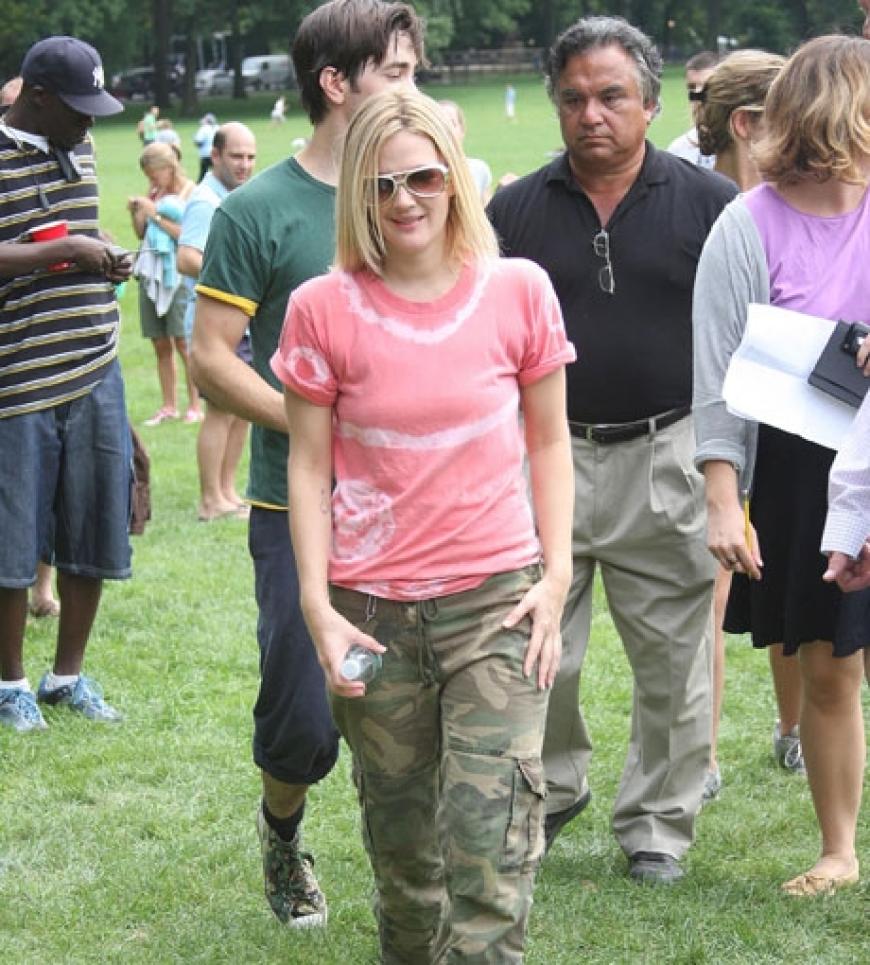 Drew Barrymore verlässt das Set