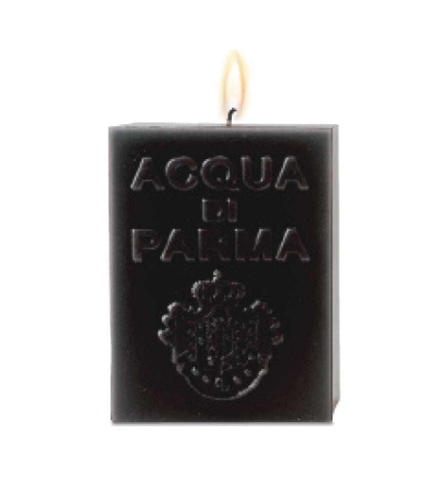 Riecht nach Amber: „Würfelkerze Schwarz“ von Acqua di Parma, ca. 70 Euro