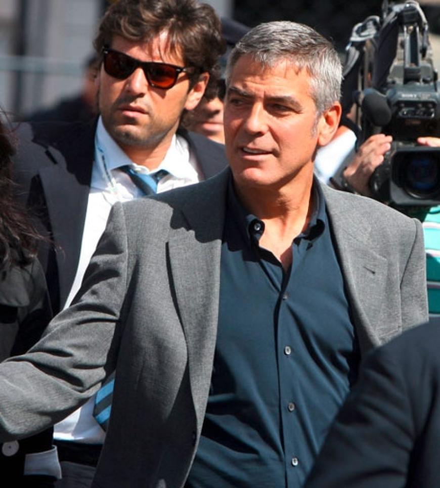 George Clooney will den Erdbeben-Opfern in Italien helfen. Er ist ein großer Fan des Landes und besitzt sogar eine eigene Villa am Comer See