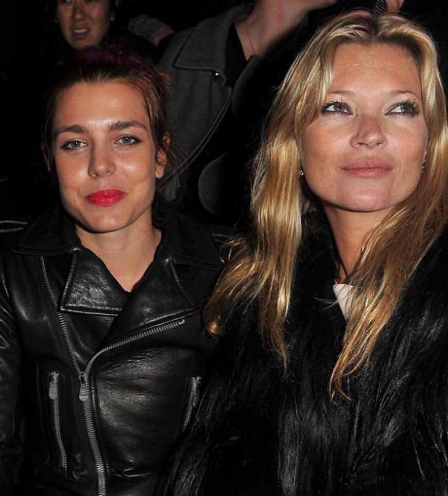Front-Row-Girls: Charlotte Casiraghi und Kate Moss 