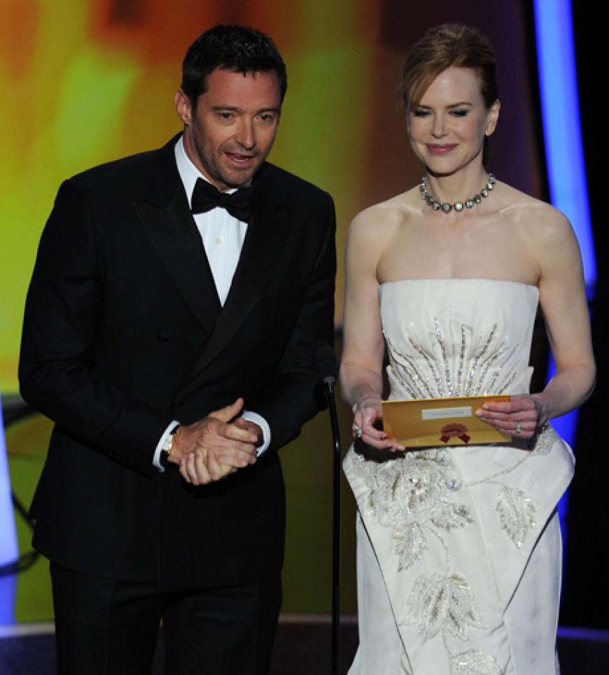 Hugh Jackman und Nicole Kidman präsentieren einen Oscar