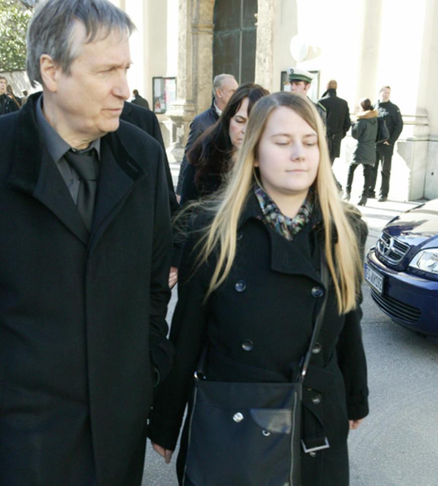 Mit Natascha Kampusch hatte Eichinger ein großes Projekt vor sich: Er wollte ihr Leben um ihre dramatische Entführung verfilmen. Im Frühjahr 2011 war der Drehbeginn geplant
