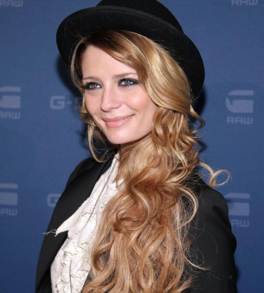 Gut behütet: Mischa Barton auf einer Veranstaltung