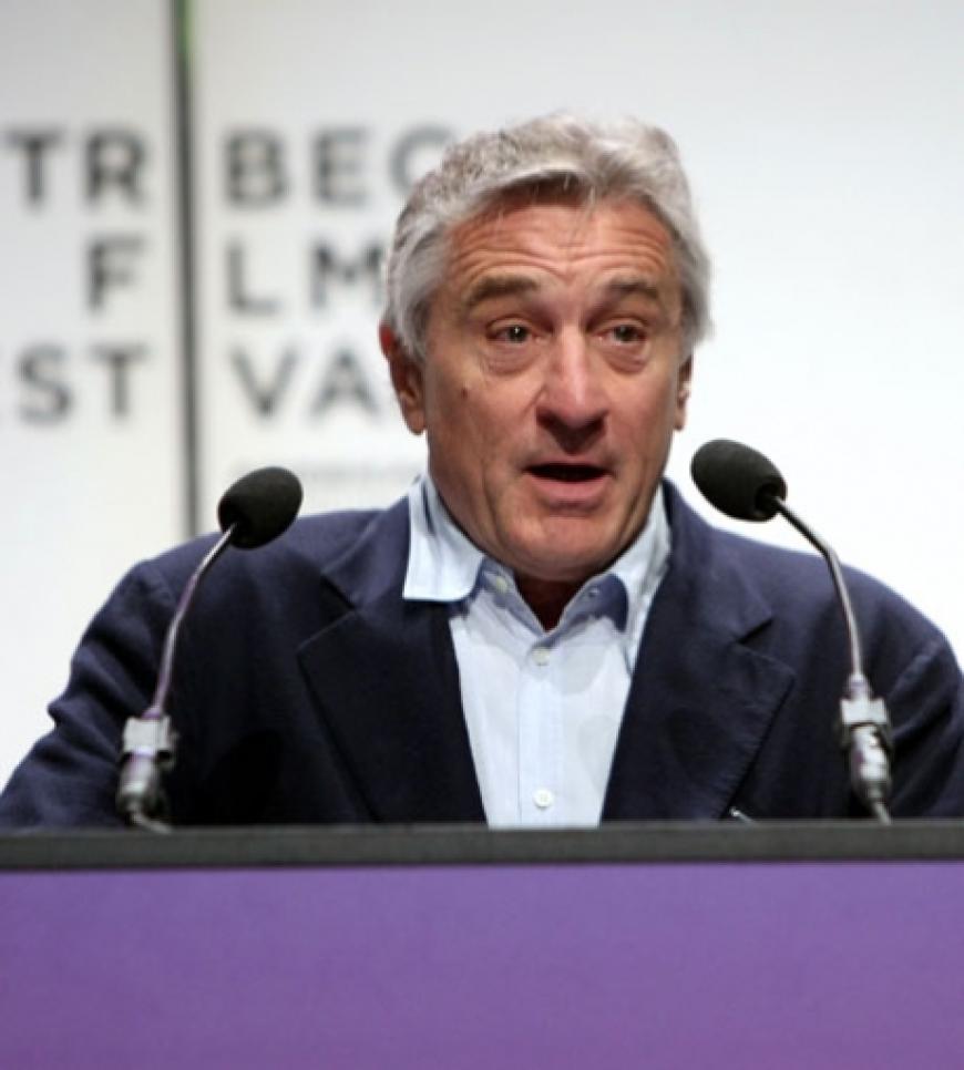 Das Tribeca Film Festival wurde ins Leben gerufen, um das Viertel TriBeCa, das in der Nähe des früheren World Trade Centers liegt, mit neuem Leben zu füllen