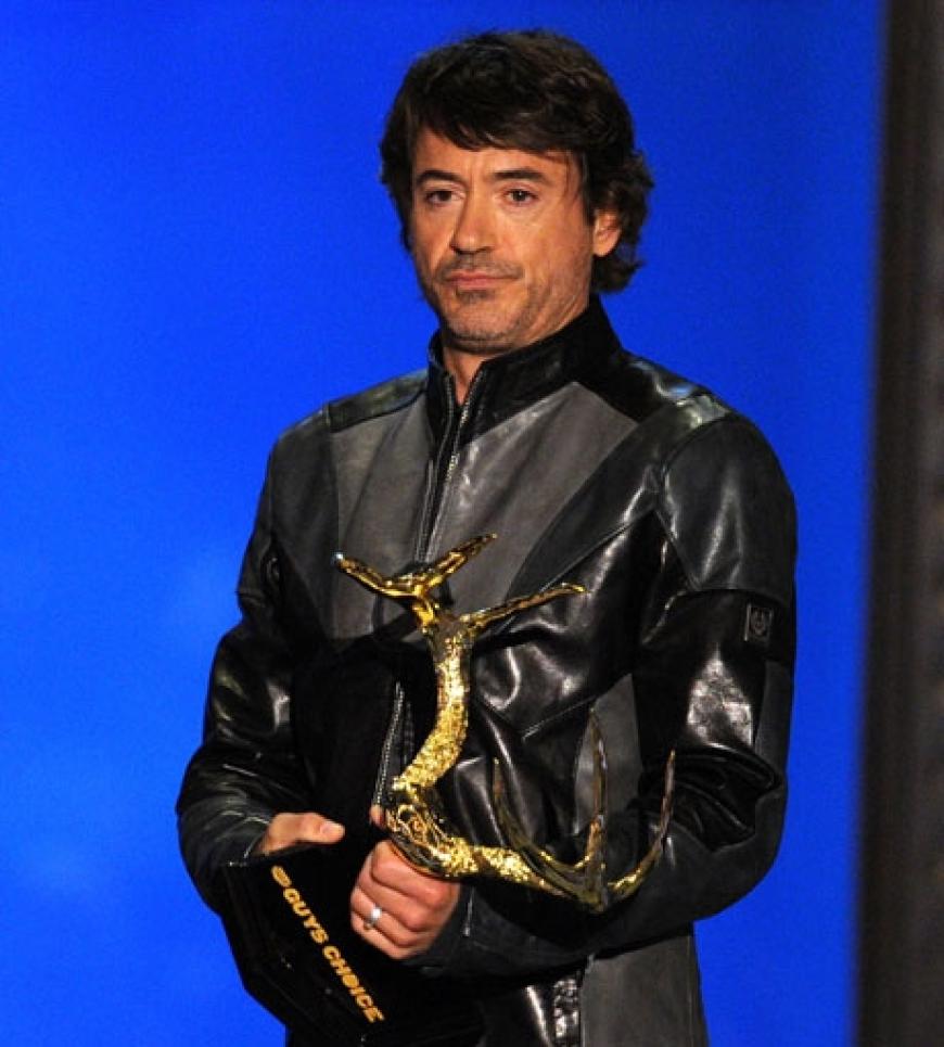 Schauspieler Robert Downey Jr. hielt die Laudatio auf Sandra Bullock