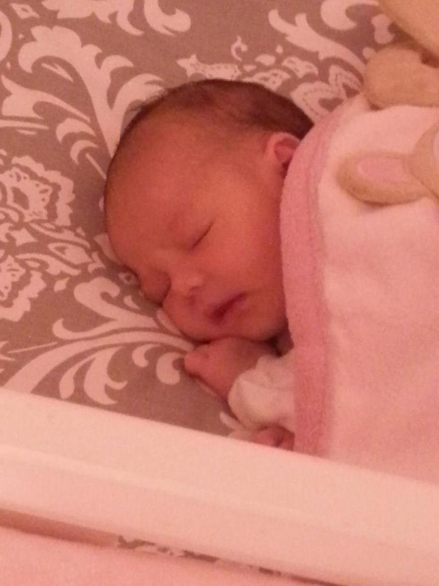 Nach Tilas Aussagen ist Isabella ein sehr einfach Baby