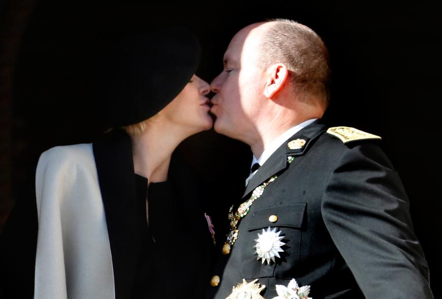 Ganz Monaco und die Welt freuen sich über das Baby-Glück vom Fürstenpaar Charlène und Albert.
