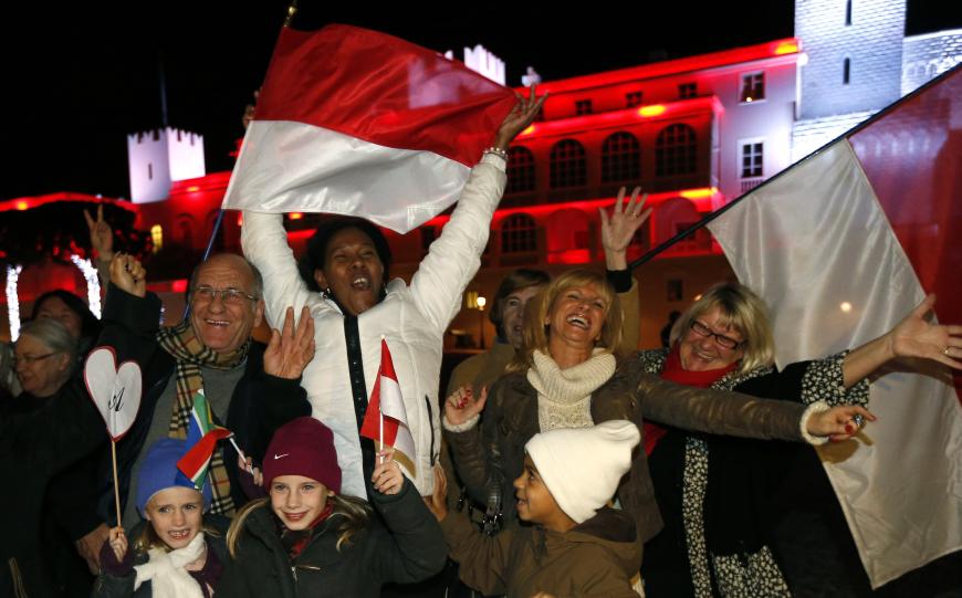 In Monaco wird die Geburt von Gabriella und Jacques gefeiert.
