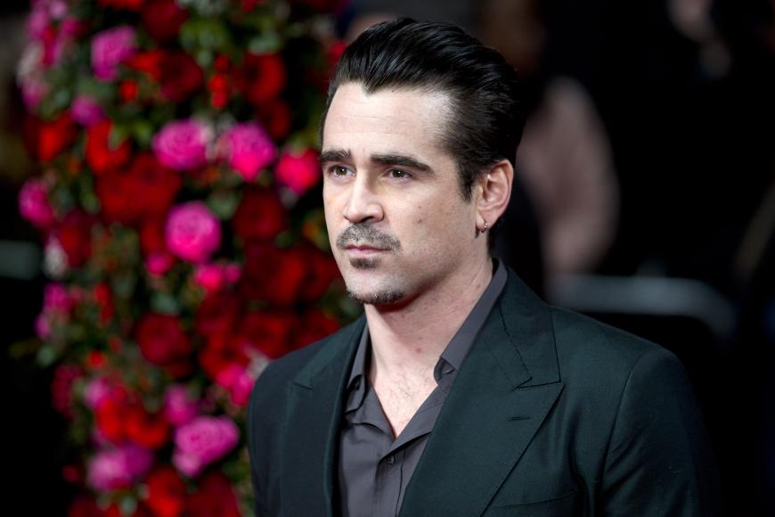 2003 datete der Hollywood-Star Colin Farrell das Playmate Nicole Narain für eine kurze Zeit. Lange genug, um ein Sex-Tape zu drehen! Das Model nahm sich und Colin Farrell beim Sex auf und veröffentlichte das 14-minütige Band drei Jahre später. Er verklagte Nicole Narain und nannte die Erfahrung