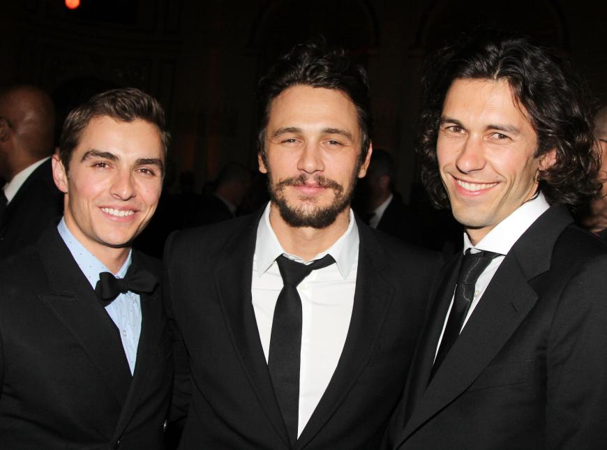 Die drei Musketiere von links: Dave, James und Tom Franco. Nesthäkchen Dave und James, der Erstgeborene, sind beide Schauspieler, Tom arbeitet als Künstler in Kalifornien.