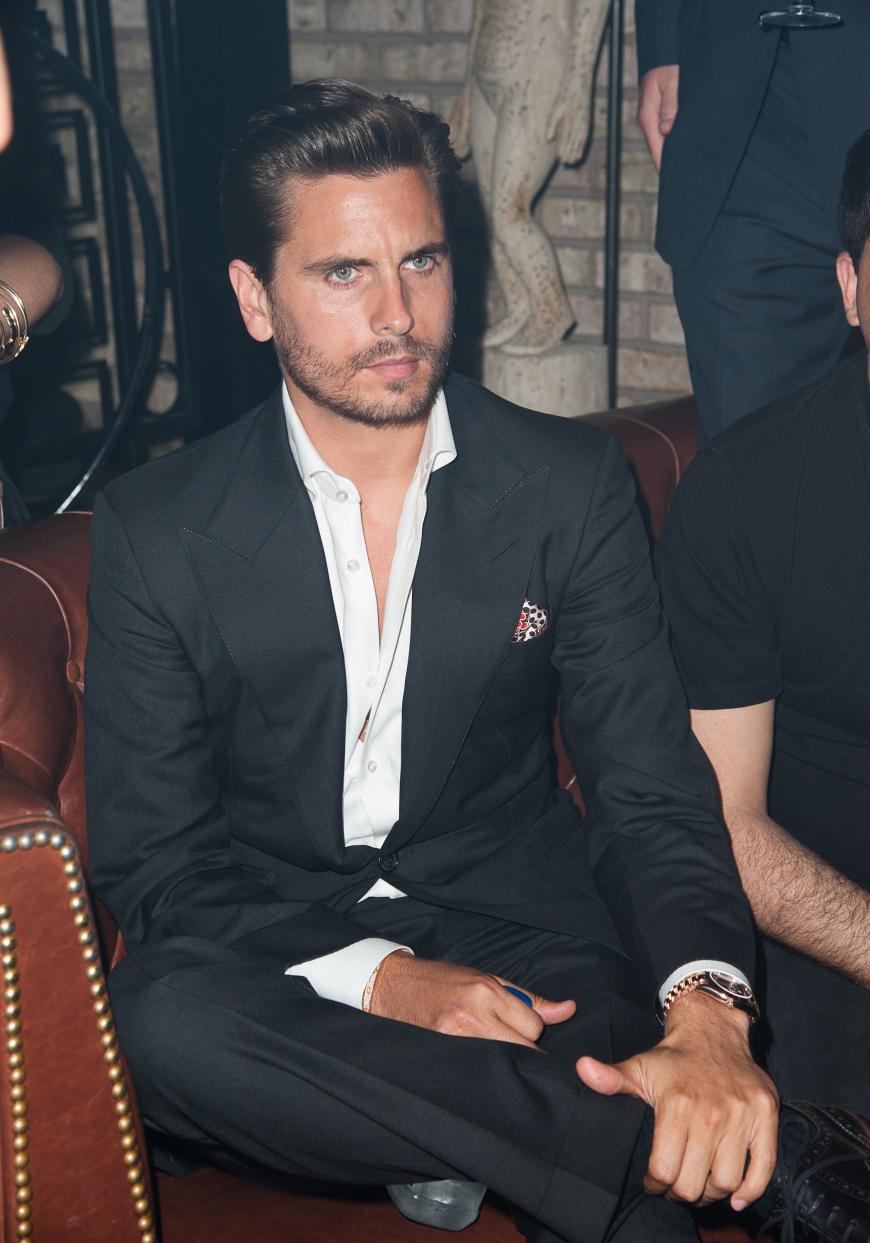 Oh no! Scott Disick leidet an einer Alkoholsucht.