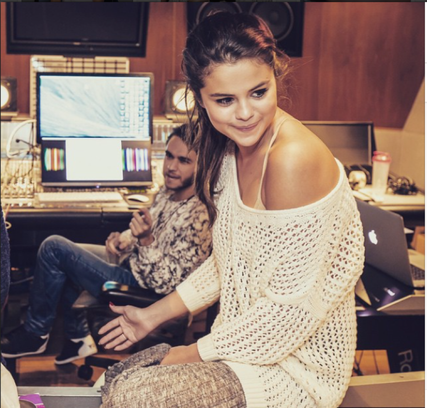 Das Tonstudio nutzt Pop-Sternchen Selena Gomez nicht nur zum Singen ...