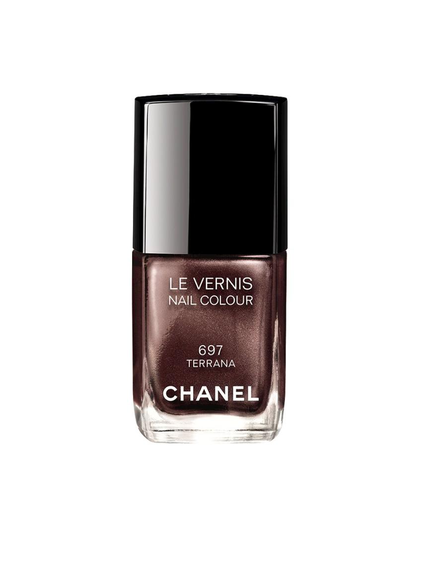 Kult: „Le Vernis“ von Chanel, in „Terrana“, ca. 24 Euro