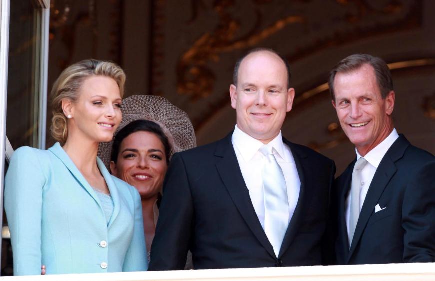 Den Lebensweg von Jacques werden der Sohn von Christopher Le Vin (rechts im Bild) und Diane de Polignac Nigra, die nicht in der Öffentlichkeit steht, begleiten.